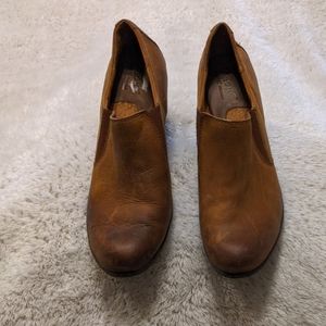 B.o.c. brown leather booties. Size 10